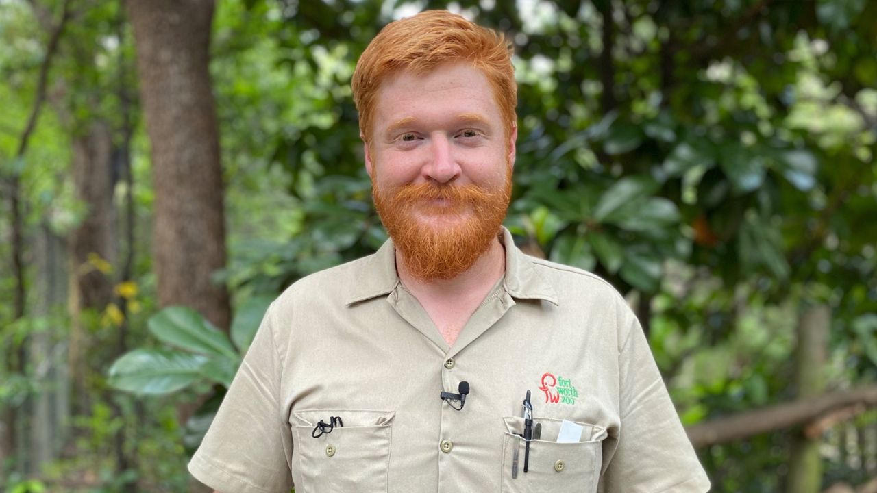 Meet Fort Worth Zookeeper Timothy Nicewander